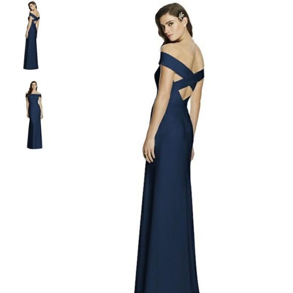 Dessycollection Off The Shoulder Cross Back Gown